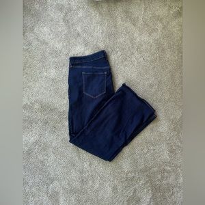 Old Navy High Waisted Wow Flare Jeans, Dark Wash, 20